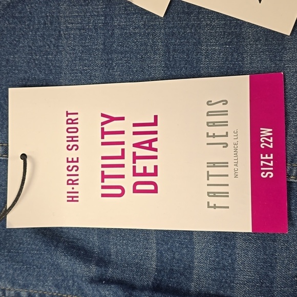 Hi-Rise Short Utility Detail | Faith Jeans | 22W - Picture 6 of 14